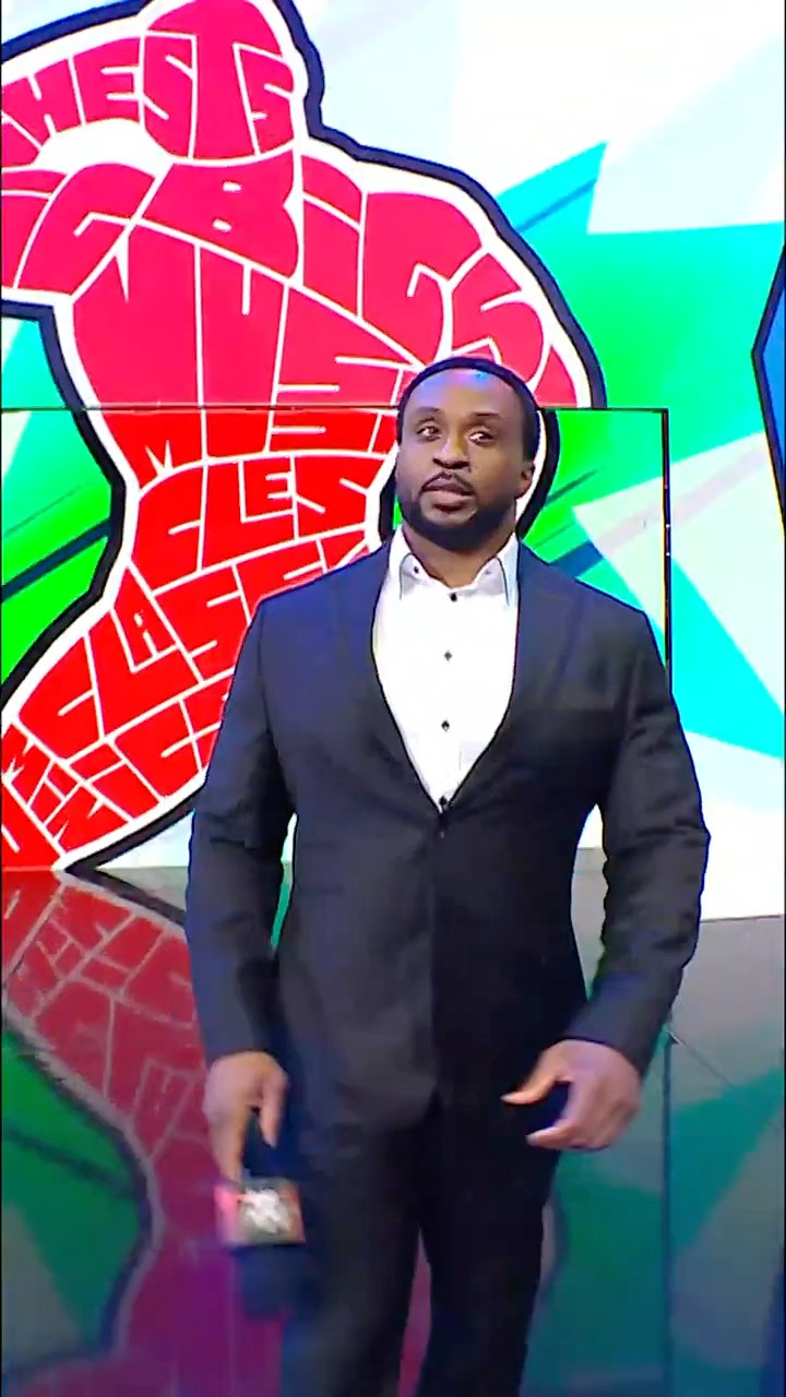 BIG E IS BACKKKK ??? #WWERaw