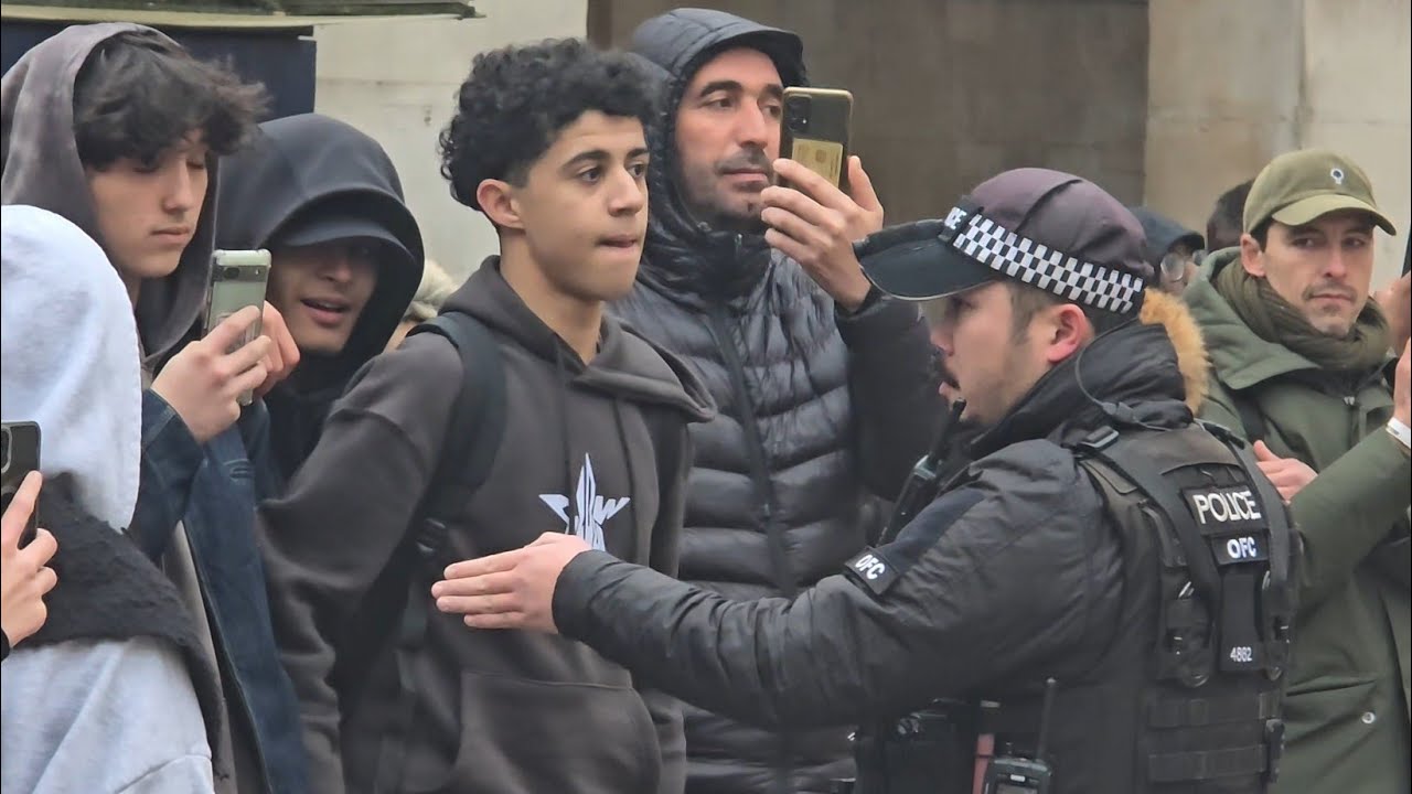 Dont laugh its not even funny.rude French teenagers get told off by armed police for taking the piss