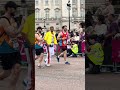 Fun Costumes at London Marathon 😂🏃♂️ | Best Moments & Outfits