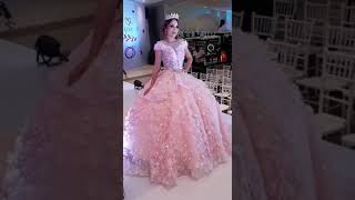 Vestidos de xv color rosa con aplicaciones encaje. De corte princesa! - YouTube