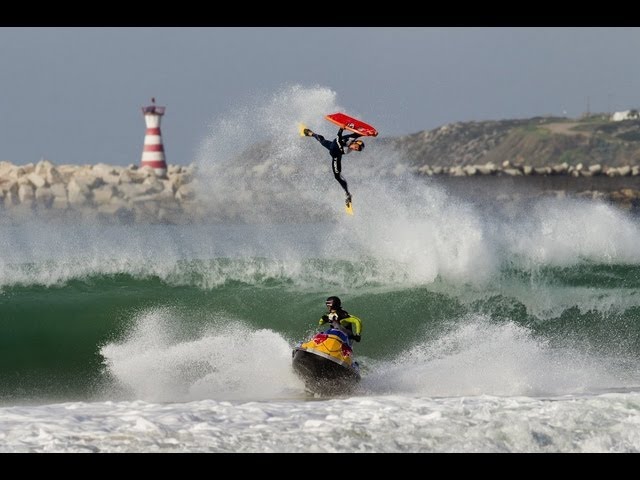 entrada que te diviertas Poesía Bodyboard vs Surf - Red Bull Tow Out Session - YouTube