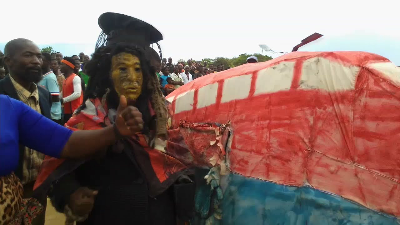 Kamuzu Academy GULE WAMKULU Project - Part 02.02g (Excerpt 01) - NDEGE/AMARSH ABWERASO