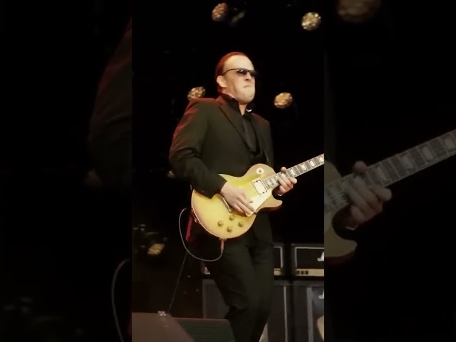 Joe Bonamassa Official - 