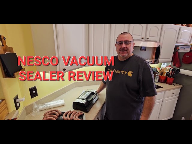  Customer reviews: Nesco Deluxe Food VS-12 Vacuum Sealer, 130  Watts, Kit Bags & Viewing Lid, Compact, Silver