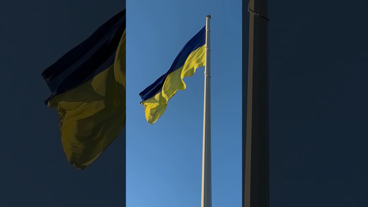 Ukrainian Flag Waving in the Wind 🇺🇦 | 4K Shorts