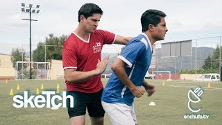 #ElOtroLado - Escuela De Fútbol - Enchufe.tv