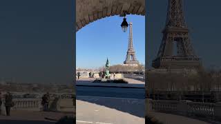 Le pont Bir-Hakeim et la Tour Eiffel