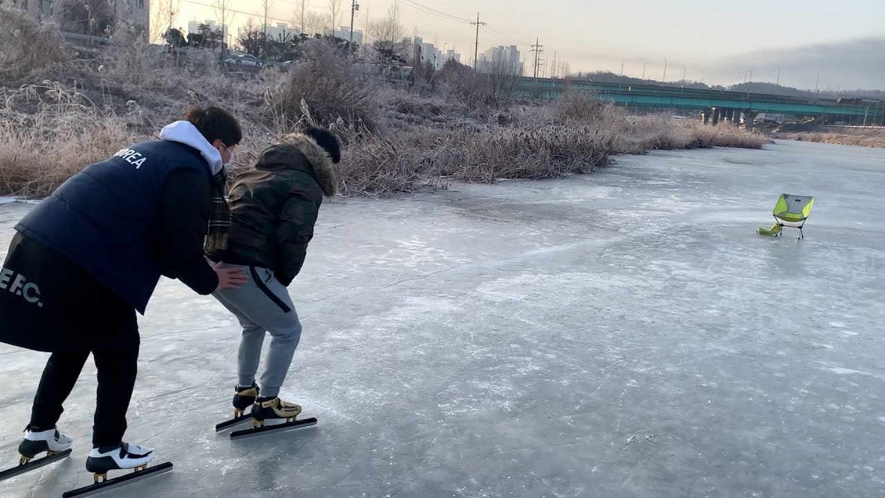 천연빙상장가서 쇼트트랙 선수들이 계주컬링을 한다면?!ㅋㅋㅋㅋ