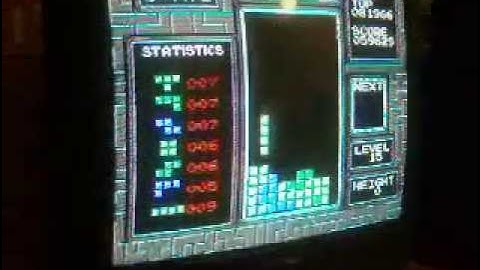 NES Tetris B mode 15-0 no next box 117900 (before bonus)