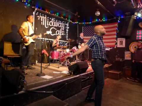 45 Adaptors play the Midway Cafe on 3/25/17. - YouTube Punk Blowfish