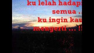 kotak - berbeda lyrics {HD}