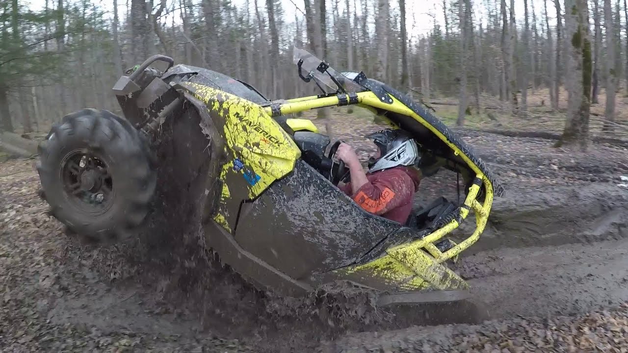 XMR vs Highlifter, Honda Almost Drowns! Tigerton, WI PT3 YouTube