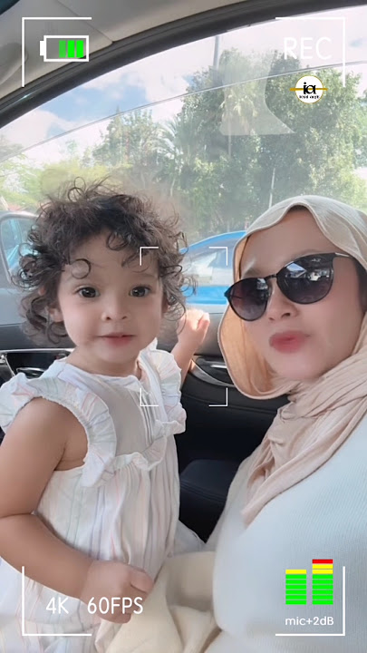 CANTIKNYA ISTERI DATUK JAMAL ABDILLAH, DATIN ZAI IZZATI & ANAKNYA, LAURA