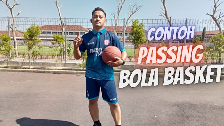 Pada waktu passing posisi kaki yang betul dalam permainan basket adalah