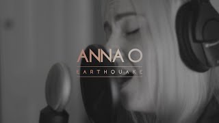 Video thumbnail of "Anna O Earthquake"