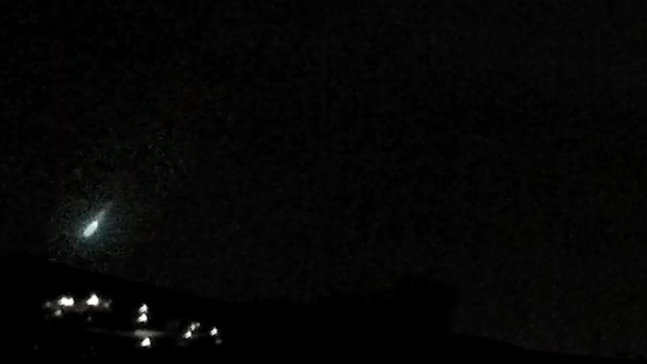 Brillante bola de fuego vista desde Vallirana, Barcelona.12/3/ 2020
