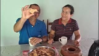 ALMOÇO COM LENTILHA   BROA E BOLO DE TRIGO