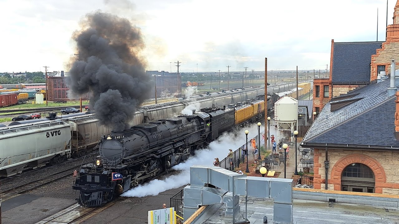 Union Pacific's Big Boy 4014 departing the Cheyenne Depot - YouTube