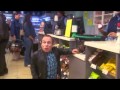 Warwick Davis in life´s too short( Very funny scene 1)