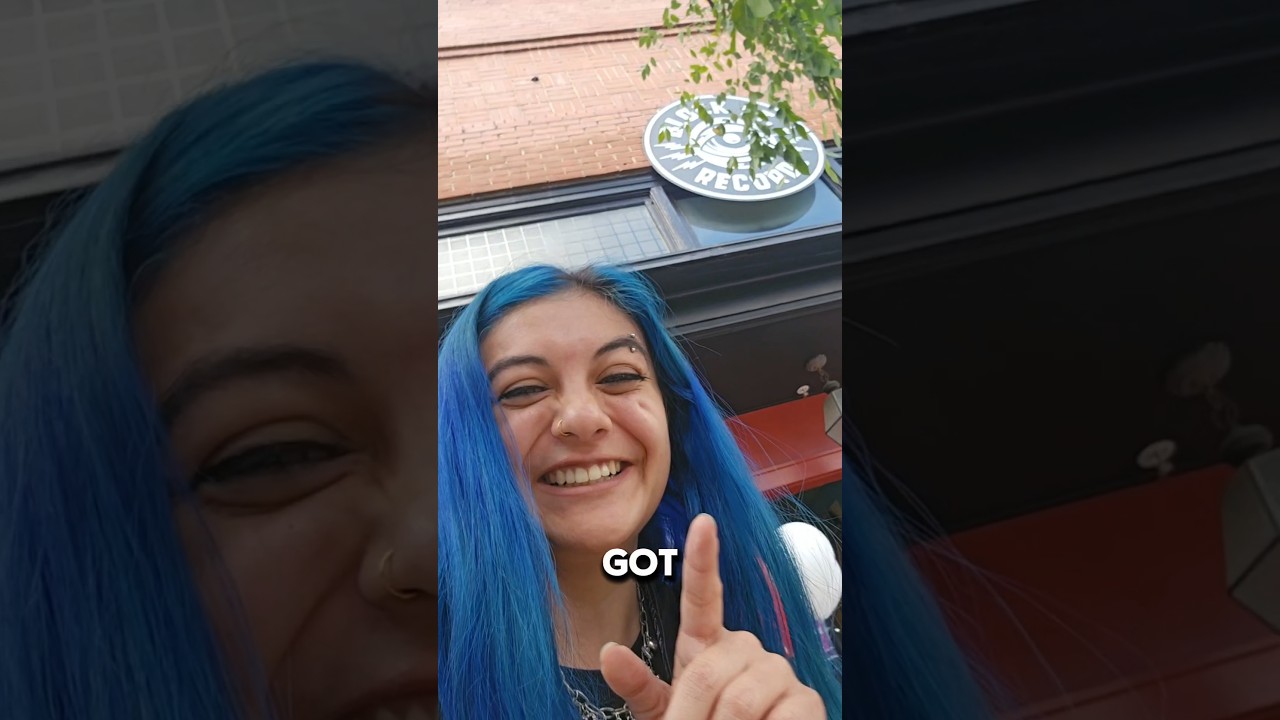 I went to the Deftones Private Music album release party at Block Street Records! 