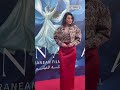 ليديا شبوط تخطف الأنظار بإطلالاتها الرائعة خلال العرض الشرفي الأول لفيلم خيط الروح