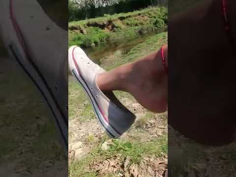 Smelly feet fetish