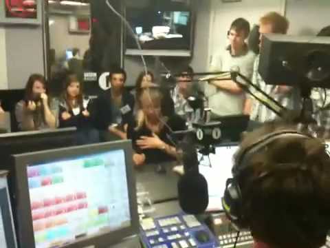 Sara cox playing 'the square' on Greg James show