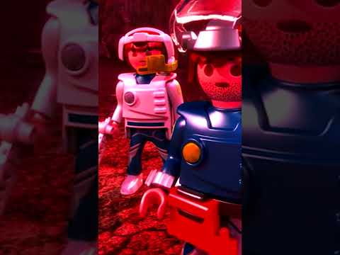 Restez calme! Ce n'est qu'un squelette. | Playmobil en Français | #playmobil #shorts