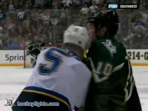 Barret Jackman vs Brenden Morrow Dec 29, 2005