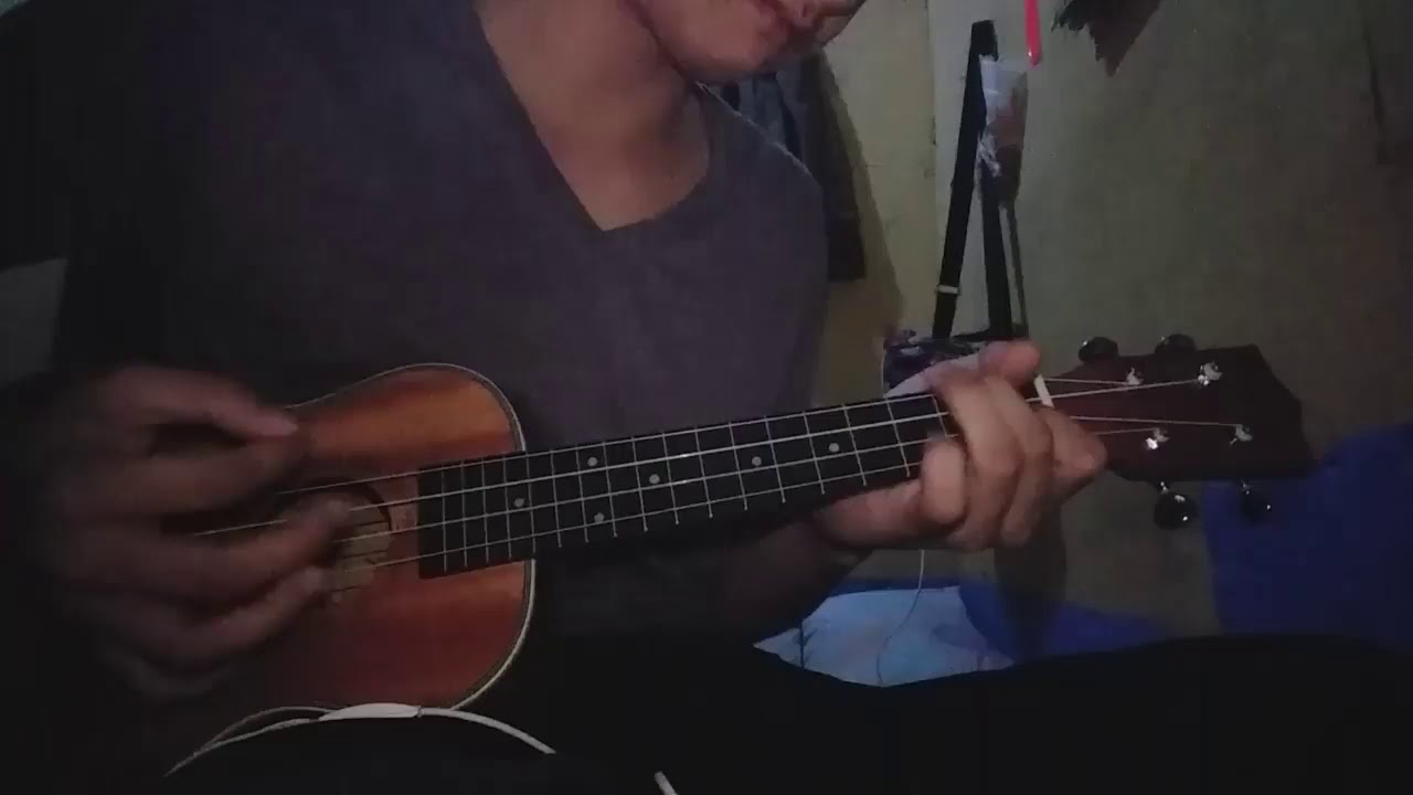 Memories by maroon 5 fingerstyle (ukulele) YouTube