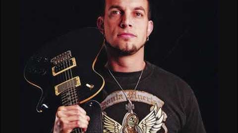 Mark Tremonti