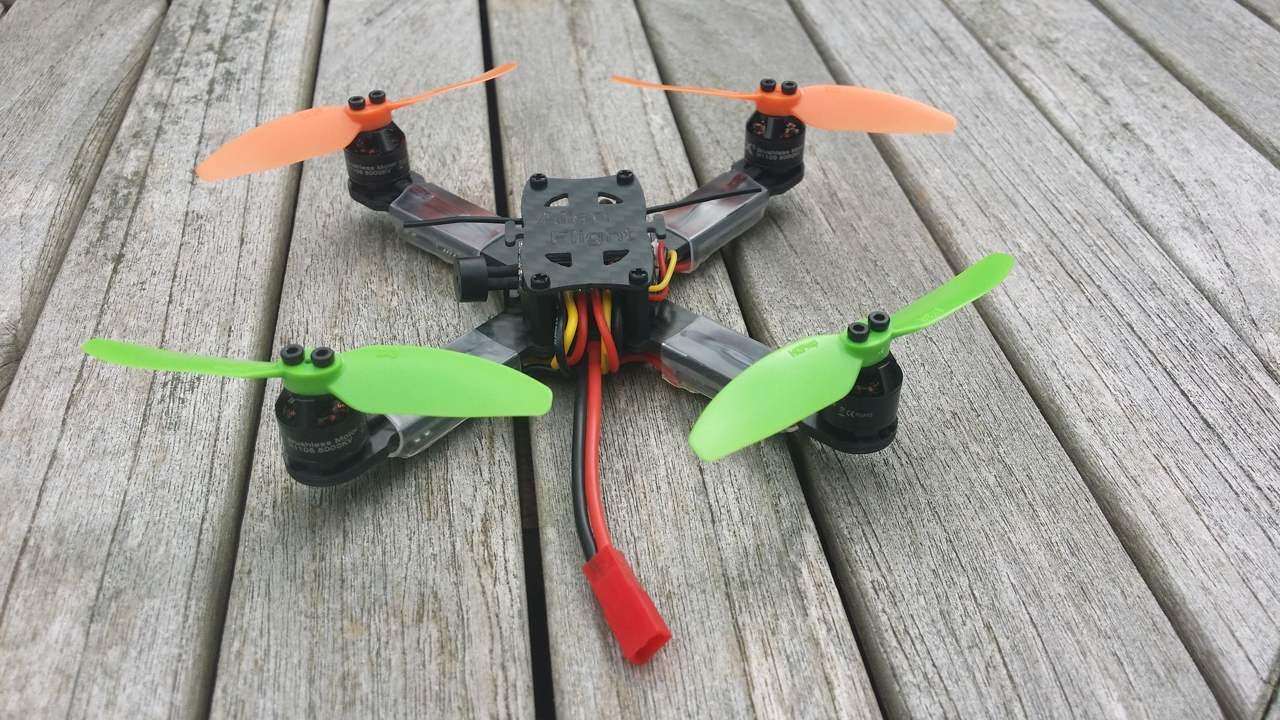 130mm Quadcopter Piko BLX