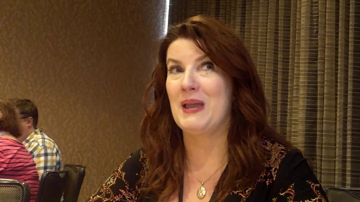 iZombie at Comic-Con 2016 - Diane Ruggiero-Wright Interview