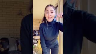 Afghan Tiktok -  رقص دختر افغان ️️ میده میده