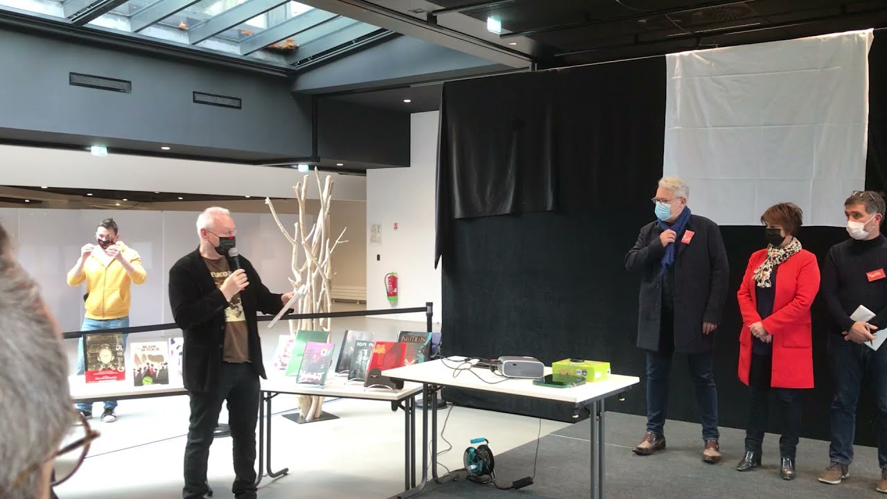 Prix Première bulle à Nautilus de Mathieu Mariolle (Scénario), Denis Béchu (Couleurs) Angers BD 2021