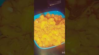 cheesy macroni #pasta #cheese #viral #trending .