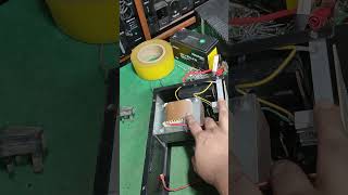 ২৪ ভোল্ট ২০০০ ভিএ Power Gaurd  UPS