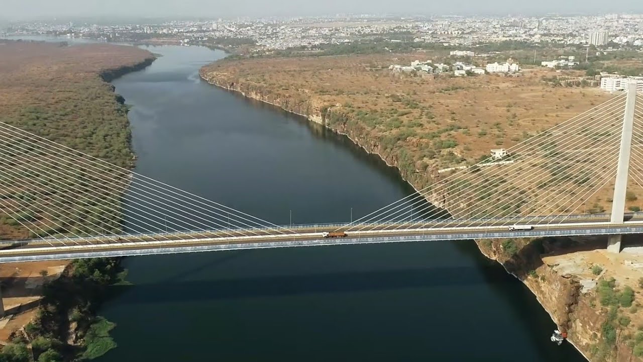 Glimps of KotaHanging Bridge YouTube