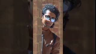 Sumedh Ki Ankhe Nashili Or Nasuk Si Chal