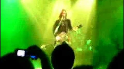 Alter Bridge - Traveling Riverside Blues