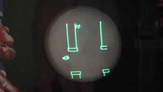 Vector Retro-Style Flapping Bird Game screenshot 1