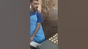 ما شاء الله على كحك عروستنا عاملين في كفر الشيخ فرحتها جميله 