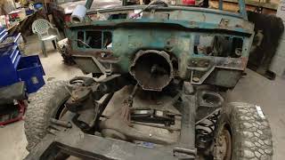 Episode 30 - 1971 Range Rover BOB - clutch and engine alignment shenanigans - Parental warnings