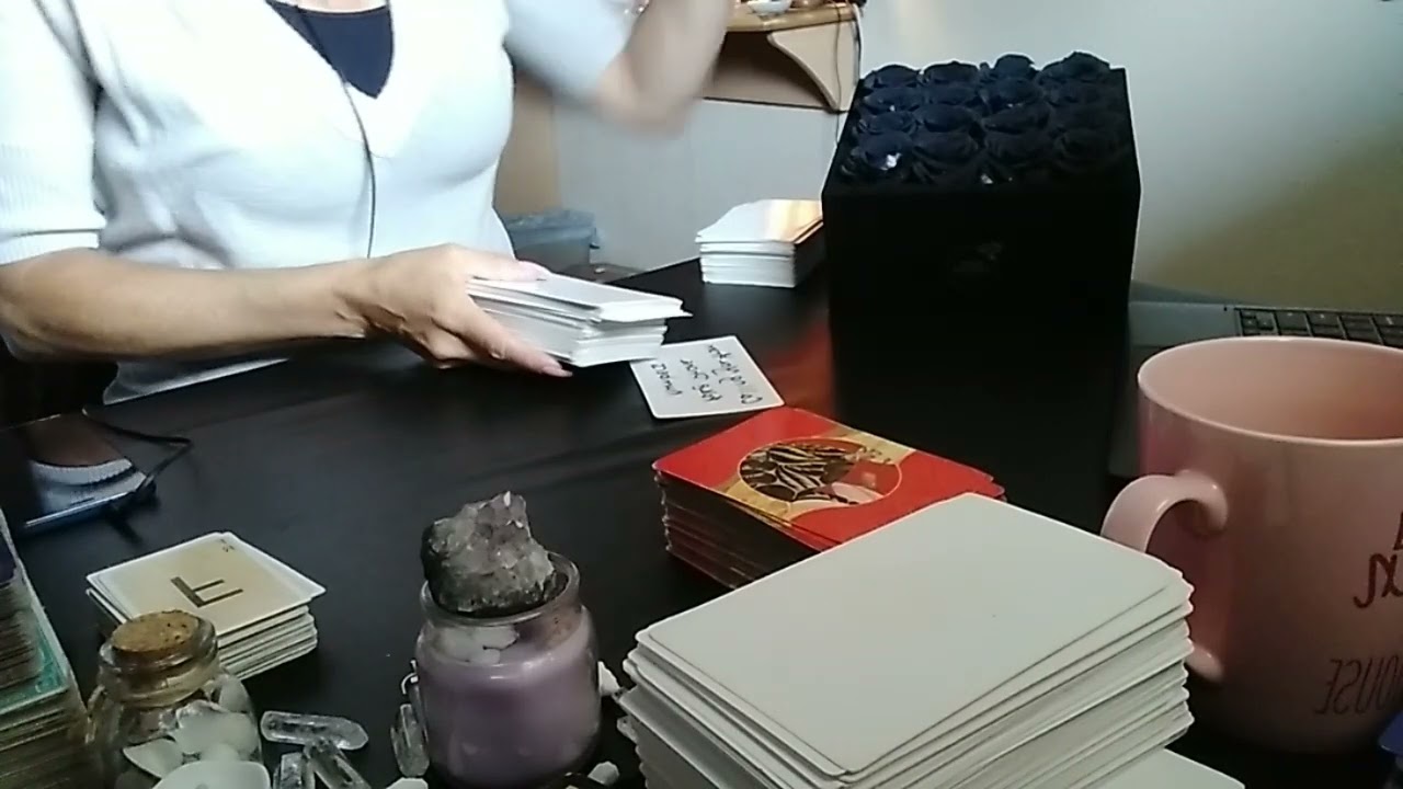 Кто-то собирается сорваться и выместить злость на близком ему человеке. #нарциссизм#карма#таро#пр...