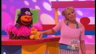 Kellie Tells A Story Just Miming And Chats Guess Her Actions