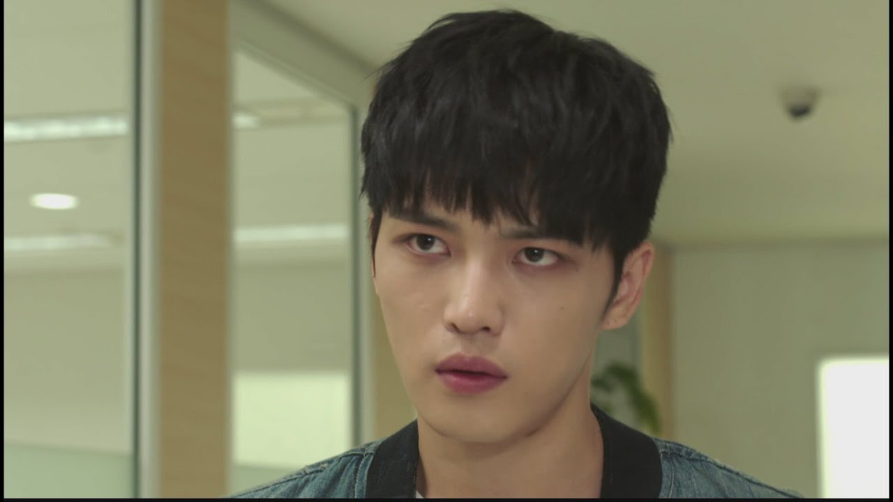 [HOT] 트라이앵글 13회 - '허이저소제' 김재중, 고복태 만난 뒤 뜻모를 웃음!? 20140616