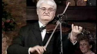 Video voorbeeld van "maestro Lucijan Petrovic  - f-moll KOLO , Veliki Narodni Orkestar RTV"
