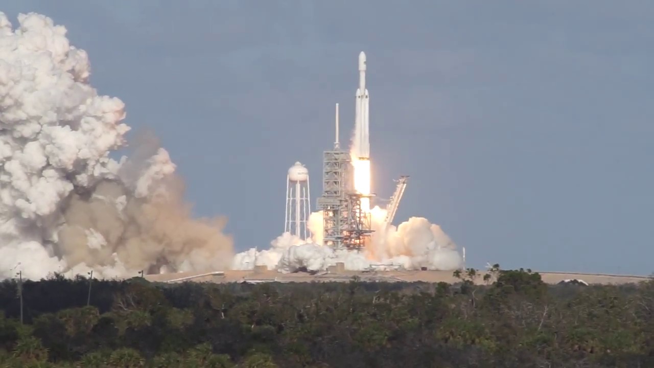 2/6/2018 - First Launch of Falcon Heavy! - YouTube