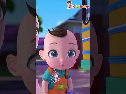 Time to Wash the Bus! 🚍💦 Wheels on the Bus Wash | #Short | Kidsberry Nursery Rhymes & Baby Songs
