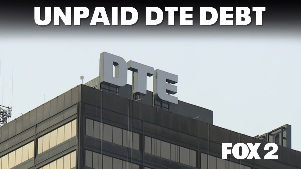 Detroit tenants displaced as historic apartment building shuts down